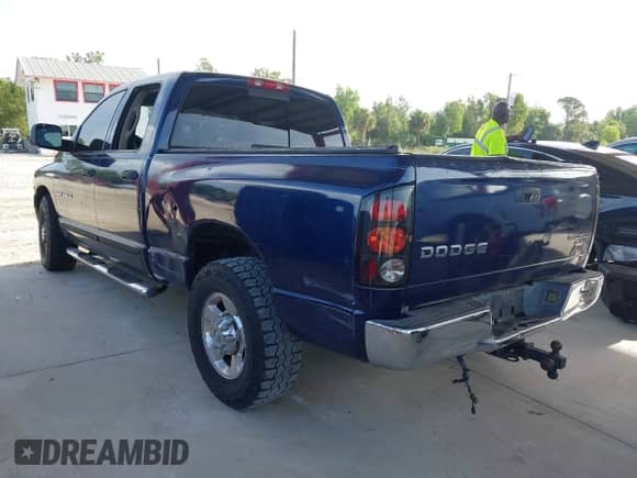 2003 Dodge 2500 ST с VIN 3D7KA28D43G723154, выставлен на аукционе IAAI как лот 43081501 с пробегом 273 324 миль миль и . История ставок и продаж доступна на DreamBid. Изображение 3.