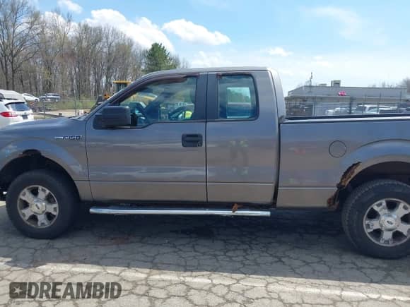 2010 Ford F-150 XL with VIN 1FTEX1EW7AFD37574, listed as a IAAI auction lot 42088625 with 134,668 mi miles and . Bid and sale history available at DreamBid. Image 14.