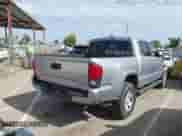 2020 Toyota Tacoma SR with VIN 5TFAX5GN7LX186226, listed as a IAAI auction lot 43352352 with 32,567 mi miles and . Bid and sale history available at DreamBid. Image 4.