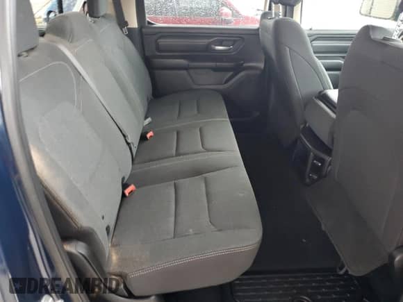 2019 Ram 1500 Tradesman z VIN 1C6SRFGT6KN704735, wystawiony jako Copart lot #86543115 z przebiegiem 142 420 mil mil oraz Czysty tytuł • Clean title. Historia ofert i sprzedaży dostępna na DreamBid. Obrazek 10.