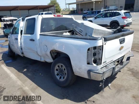 2011 Chevrolet Silverado 1500 LT с VIN 3GCPCSEA5BG111807, выставлен на аукционе IAAI как лот 42098757 с пробегом Не указан миль и . История ставок и продаж доступна на DreamBid. Изображение 3.