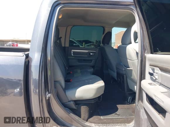 2016 Ram 1500 Big Horn с VIN 1C6RR7LT5GS308119, выставлен на аукционе IAAI как лот 43198297 с пробегом 209 728 миль миль и . История ставок и продаж доступна на DreamBid. Изображение 8.