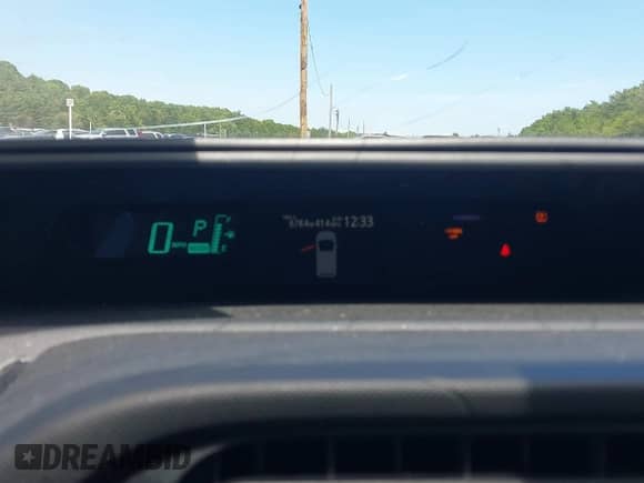 2012 Toyota Prius One z VIN JTDKDTB38C1005029, wystawiony jako IAAI lot #42611718 z przebiegiem 111 805 mil mil oraz . Historia ofert i sprzedaży dostępna na DreamBid. Obrazek 7.