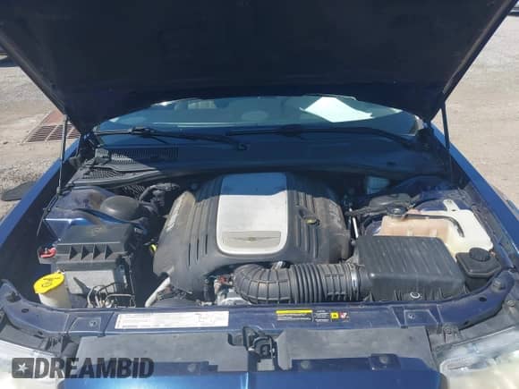 2006 Chrysler 300 C with VIN 2C3LA63H46H377955, listed as a IAAI auction lot 43038692 with 186,337 mi miles and . Bid and sale history available at DreamBid. Image 10.