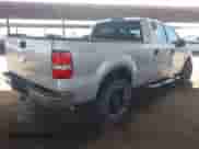 2006 Ford F-150 XLT z VIN 1FTPW14V36FB60503, wystawiony jako IAAI lot #43231245 z przebiegiem 288 475 mil mil oraz . Historia ofert i sprzedaży dostępna na DreamBid. Obrazek 4.