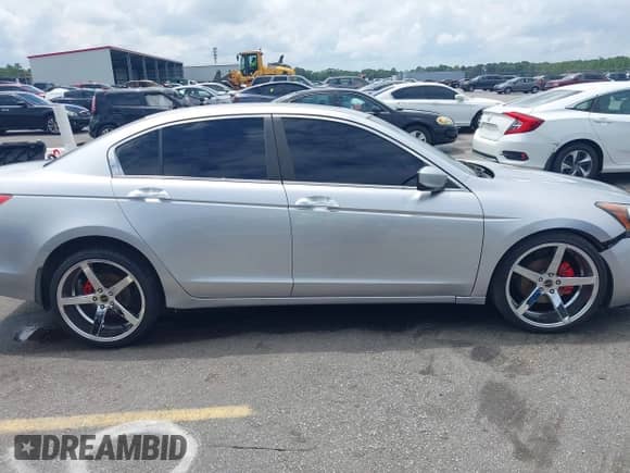 2009 Honda Accord EX with VIN 1HGCP36749A044431, listed as a IAAI auction lot 42954920 with 165,126 mi miles and . Bid and sale history available at DreamBid. Image 13.