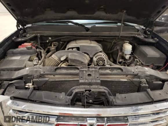 2010 GMC Sierra 1500 SLT z VIN 3GTRKWE21AG135967, wystawiony jako Copart lot #55334815 z przebiegiem 136 531 mil mil oraz Szkoda całkowita • Salvage title. Historia ofert i sprzedaży dostępna na DreamBid. Obrazek 11.