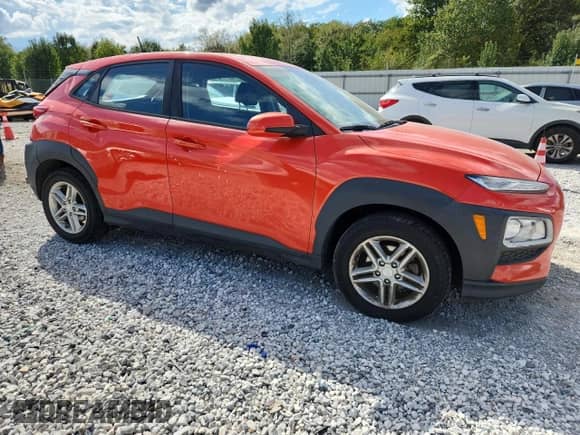 2019 Hyundai Kona SE с VIN KM8K12AA7KU286428, выставлен на аукционе Copart как лот 85348165 с пробегом 99 589 миль миль и Списание • Salvage title. История ставок и продаж доступна на DreamBid. Изображение 4.