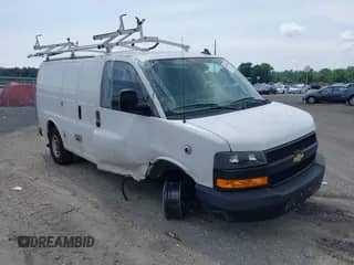 2020 Chevrolet Express Cargo with VIN 1GCZGGFG5L1170272, listed as a IAAI auction lot 42577603 with 66,607 mi miles and . Bid and sale history available at DreamBid. Image 1.