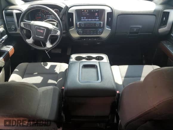 2016 GMC Sierra 1500 SLE z VIN 1GTR1MEH4GZ285026, wystawiony jako Copart lot #72089054 z przebiegiem 106 999 mil mil oraz Szkoda całkowita • Salvage title. Historia ofert i sprzedaży dostępna na DreamBid. Obrazek 8.