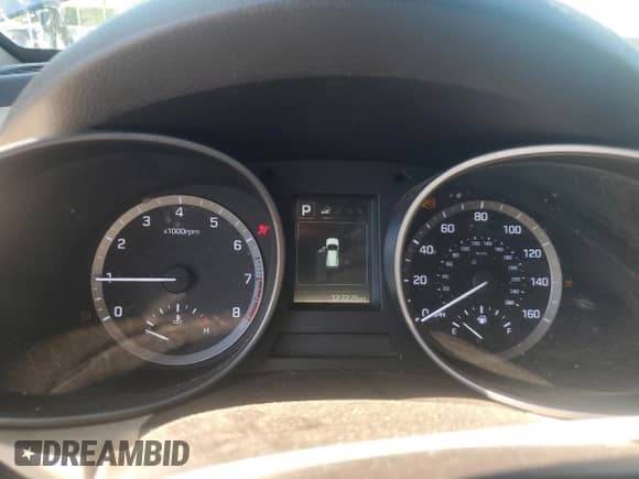 2017 Hyundai Santa Fe 2.4L z VIN 5XYZT3LB0HG468815, wystawiony jako Copart lot #85317385 z przebiegiem 127 275 mil mil oraz Czysty tytuł • Clean title. Historia ofert i sprzedaży dostępna na DreamBid. Obrazek 9.