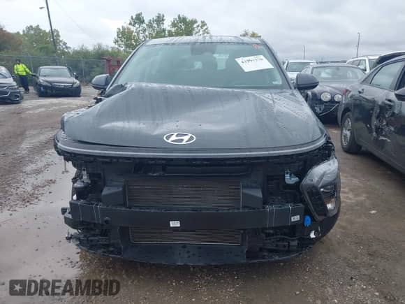 2025 Hyundai Kona SE с VIN KM8HACAB5SU274156, выставлен на аукционе IAAI как лот 43294270 с пробегом 12 387 миль миль и . История ставок и продаж доступна на DreamBid. Изображение 13.