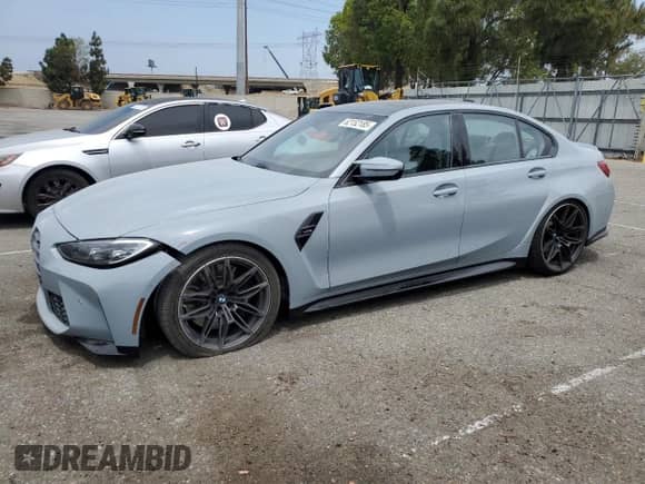 2021 BMW M3 с VIN WBS53AY04MFL48595, выставлен на аукционе Copart как лот 62152185 с пробегом 25 200 миль миль и Списание • Salvage title. История ставок и продаж доступна на DreamBid. Изображение 1.