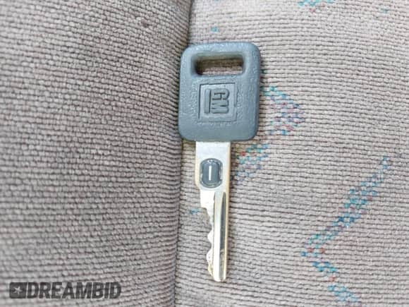 1995 Chevrolet Caprice с VIN 1G1BL52W5SR190190, выставлен на аукционе IAAI как лот 43360183 с пробегом 127 918 миль миль и . История ставок и продаж доступна на DreamBid. Изображение 11.