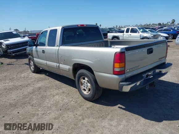 2002 Chevrolet Silverado 1500 LS with VIN 2GCEC19TX21415253, listed as a IAAI auction lot 41788212 with 146,312 mi miles and . Bid and sale history available at DreamBid. Image 3.