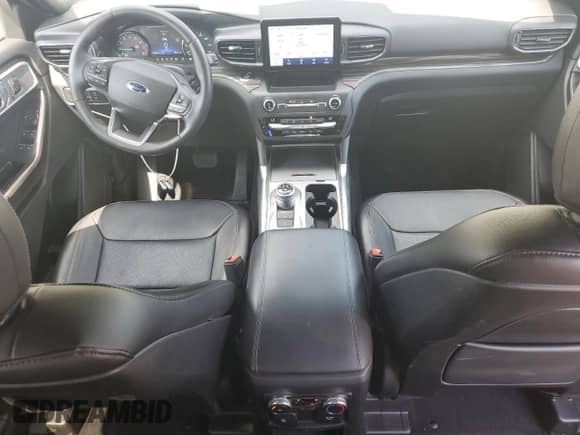 2020 Ford Explorer Limited z VIN 1FMSK7FHXLGB09016, wystawiony jako Copart lot #71705385 z przebiegiem 25 913 mil mil oraz Szkoda całkowita • Salvage title. Historia ofert i sprzedaży dostępna na DreamBid. Obrazek 8.