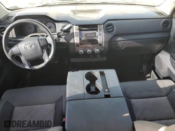 2014 Toyota Tundra SR with VIN 5TFRU5F18EX031679, listed as a Copart auction lot 84372325 with 206,223 mi miles and Salvage title. Bid and sale history available at DreamBid. Image 8.