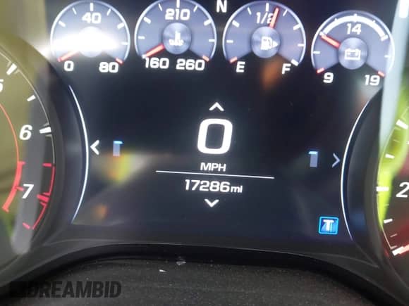 2020 Chevrolet Camaro 2SS with VIN 1G1FG3D75L0111560, listed as a IAAI auction lot 42190967 with 17,286 mi miles and . Bid and sale history available at DreamBid. Image 7.