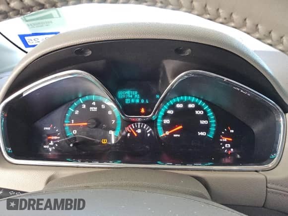 2017 Chevrolet Traverse LT z VIN 1GNKRGKD9HJ132615, wystawiony jako Copart lot #74628974 z przebiegiem 128 394 mil mil oraz Czysty tytuł • Clean title. Historia ofert i sprzedaży dostępna na DreamBid. Obrazek 9.