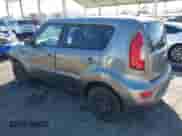 2013 Kia Soul с VIN KNDJT2A50D7624198, выставлен на аукционе IAAI как лот 41403395 с пробегом 163 899 миль миль и . История ставок и продаж доступна на DreamBid. Изображение 3.