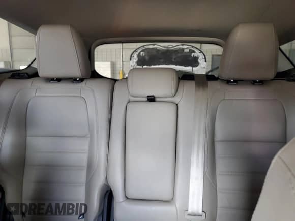 2017 Ford Escape Titanium с VIN 1FMCU0JD8HUE35755, выставлен на аукционе Copart как лот 68698985 с пробегом 111 087 миль миль и Списание • Salvage title. История ставок и продаж доступна на DreamBid. Изображение 10.