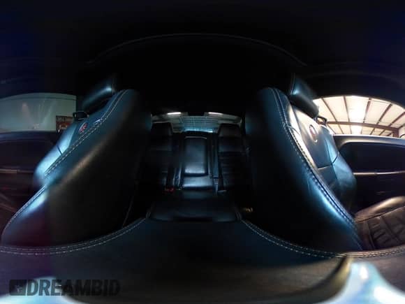 2014 Dodge Challenger R/T с VIN 2C3CDYBT5EH299046, выставлен на аукционе IAAI как лот 41330322 с пробегом 131 738 миль миль и . История ставок и продаж доступна на DreamBid. Изображение 24.