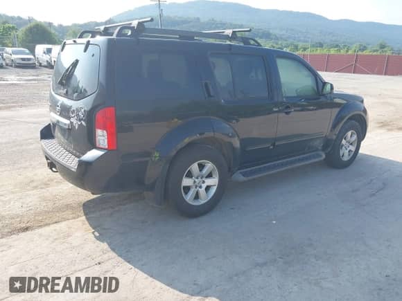 2012 Nissan Pathfinder Silver Edition with VIN 5N1AR1NB3CC623587, listed as a IAAI auction lot 42711024 with 242,975 mi miles and . Bid and sale history available at DreamBid. Image 4.