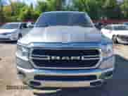 2022 Ram 1500 Big Horn z VIN 1C6RRFFG5NN378241, wystawiony jako IAAI lot #43357566 z przebiegiem 104 895 mil mil oraz . Historia ofert i sprzedaży dostępna na DreamBid. Obrazek 6.