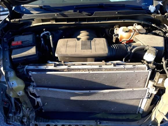 2022 Chevrolet Tahoe Z71 z VIN 1GNSKPKL9NR226521, wystawiony jako Copart lot #79067334 z przebiegiem 87 240 mil mil oraz Szkoda całkowita • Salvage title. Historia ofert i sprzedaży dostępna na DreamBid. Obrazek 12.