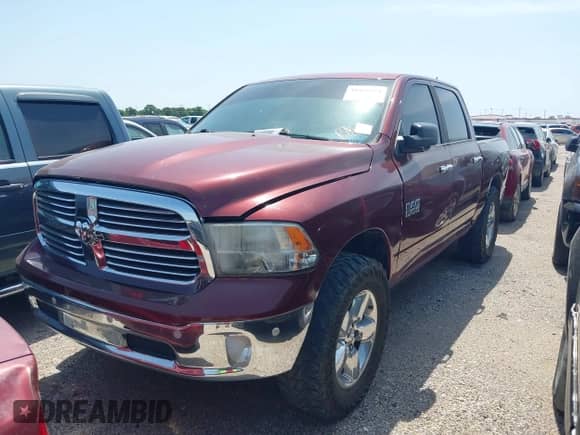 2016 Ram 1500 Big Horn z VIN 1C6RR7LGXGS335691, wystawiony jako IAAI lot #41496354 z przebiegiem 160 838 mil mil oraz . Historia ofert i sprzedaży dostępna na DreamBid. Obrazek 2.