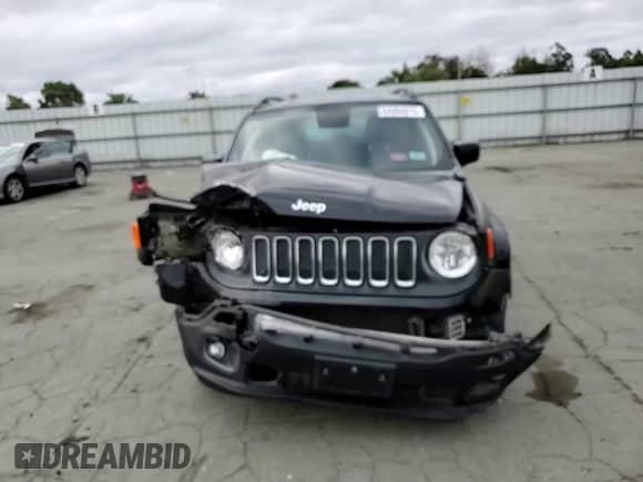 2018 Jeep Renegade Latitude with VIN ZACCJABB2JPH97457, listed as a Copart auction lot 84994015 with 60,121 mi miles and Salvage title. Bid and sale history available at DreamBid. Image 13.