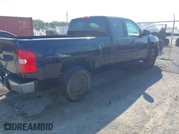 2009 Chevrolet Silverado 1500 LS с VIN 1GCEC19C39Z294518, выставлен на аукционе IAAI как лот 43243811 с пробегом 221 330 миль миль и . История ставок и продаж доступна на DreamBid. Изображение 4.