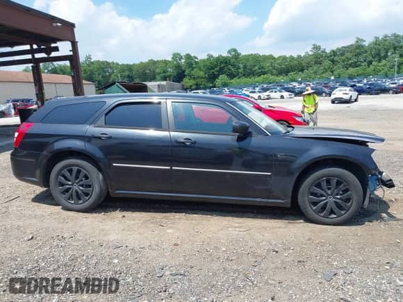 2007 Dodge Magnum with VIN 2D4FV47V97H620553, listed as a IAAI auction lot 42635418 with 161,138 mi miles and . Bid and sale history available at DreamBid. Image 12.
