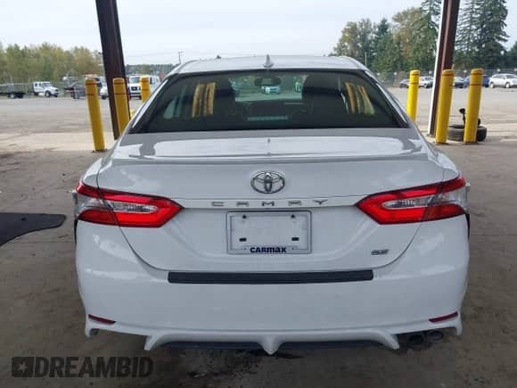 2019 Toyota Camry SE z VIN 4T1B11HK3KU847698, wystawiony jako IAAI lot #43421686 z przebiegiem 108 989 mil mil oraz . Historia ofert i sprzedaży dostępna na DreamBid. Obrazek 16.