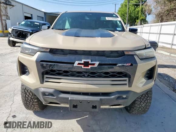 2024 Chevrolet Colorado 4WD ZR2 with VIN 1GCPTFEK7R1252936, listed as a Copart auction lot 61176905 with 19,126 mi miles and Salvage title. Bid and sale history available at DreamBid. Image 5.