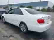 2005 Toyota Camry LE с VIN 4T1BF32K85U082496, выставлен на аукционе IAAI как лот 43534781 с пробегом 238 564 миль миль и . История ставок и продаж доступна на DreamBid. Изображение 3.