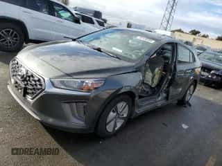 2020 Hyundai Ioniq Blue с VIN KMHC65LC8LU226066, выставлен на аукционе Copart как лот 39155284 с пробегом 100 847 миль миль и . История ставок и продаж доступна на DreamBid. Изображение 1.