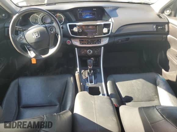 2013 Honda Accord EX-L with VIN 1HGCR2F93DA809188, listed as a Copart auction lot 84174095 with 219,277 mi miles and Salvage title. Bid and sale history available at DreamBid. Image 8.