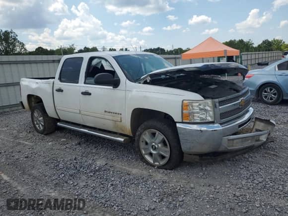 2012 Chevrolet Silverado 1500 LT с VIN 3GCPCSEA1CG105584, выставлен на аукционе Copart как лот 68685845 с пробегом 247 987 миль миль и Списание • Salvage title. История ставок и продаж доступна на DreamBid. Изображение 4.