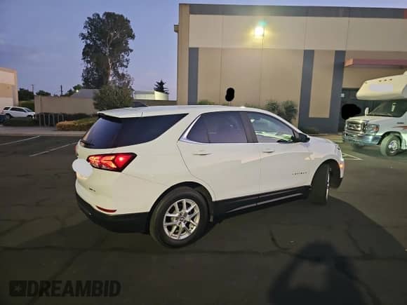 2023 Chevrolet Equinox LT с VIN 3GNAXUEG9PS180490, выставлен на аукционе Copart как лот 84300435 с пробегом 36 859 миль миль и Чистый • Clean title. История ставок и продаж доступна на DreamBid. Изображение 4.