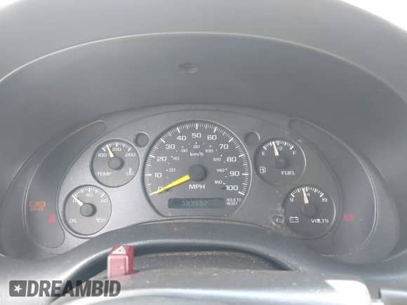 2000 Chevrolet S-10 LS Xtreme z VIN 1GCCS195XYK237767, wystawiony jako IAAI lot #42984808 z przebiegiem 383 552 mil mil oraz . Historia ofert i sprzedaży dostępna na DreamBid. Obrazek 7.
