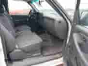 2006 Chevrolet Silverado 1500 LT1 с VIN 1GCEC19VX6Z267099, выставлен на аукционе IAAI как лот 42175408 с пробегом 297 146 миль миль и . История ставок и продаж доступна на DreamBid. Изображение 5.