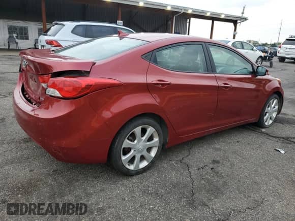 2011 Hyundai Elantra GLS z VIN KMHDH4AE4BU100640, wystawiony jako Copart lot #85005775 z przebiegiem 40 336 mil mil oraz Czysty tytuł • Clean title. Historia ofert i sprzedaży dostępna na DreamBid. Obrazek 3.