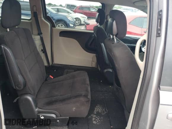 2013 Dodge Grand Caravan SE with VIN 2C4RDGBGXDR651484, listed as a Copart auction lot 56409815 with 246,308 mi miles and Clean title. Bid and sale history available at DreamBid. Image 11.