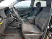 2017 Hyundai Tucson Sport с VIN KM8J33A22HU500206, выставлен на аукционе Copart как лот 71537915 с пробегом 91 445 миль миль и Списание • Salvage title. История ставок и продаж доступна на DreamBid. Изображение 7.