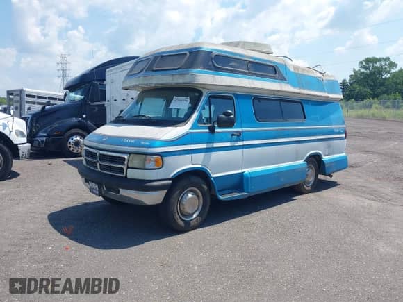 1996 Dodge RAM with VIN 2B6KB31Y5TK184707, listed as a IAAI auction lot 42566956 with 116,889 mi miles and . Bid and sale history available at DreamBid. Image 17.