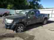 2006 Toyota Tacoma с VIN 5TEUU42N06Z242947, выставлен на аукционе Copart как лот 81243935 с пробегом 72 666 миль миль и Списание • Salvage title. История ставок и продаж доступна на DreamBid. Изображение 1.