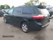 2018 Toyota Sienna LE with VIN 5TDKZ3DC4JS914769, listed as a IAAI auction lot 43350439 with 60,088 mi miles and . Bid and sale history available at DreamBid. Image 3.