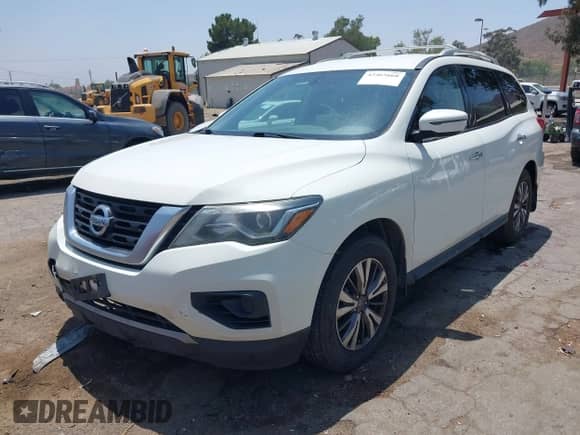 2020 Nissan Pathfinder S с VIN 5N1DR2AN7LC618170, выставлен на аукционе IAAI как лот 42465668 с пробегом 88 176 миль миль и . История ставок и продаж доступна на DreamBid. Изображение 17.