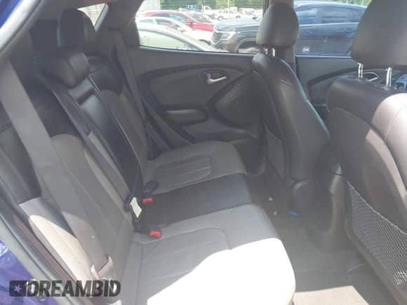 2011 Hyundai Tucson Limited с VIN KM8JU3AC2BU287805, выставлен на аукционе IAAI как лот 42424169 с пробегом 178 810 миль миль и . История ставок и продаж доступна на DreamBid. Изображение 8.